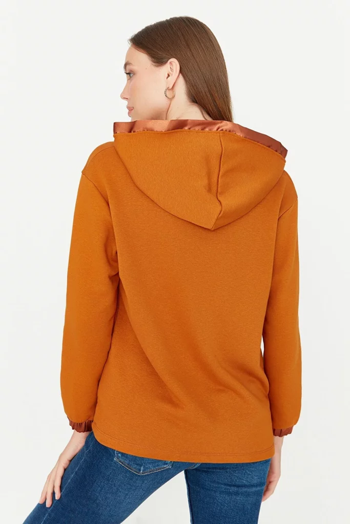 Basic Thick Knitted Sweatshirt with Cinnamon Tie Detail